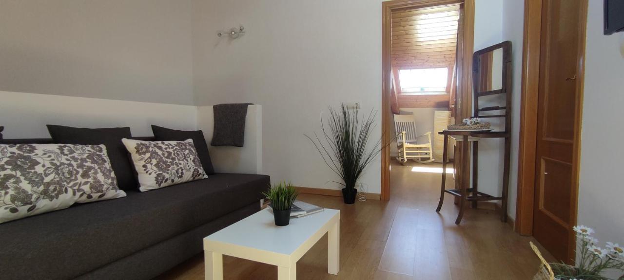 הוילה La Casa De Fuentetoba מראה חיצוני תמונה